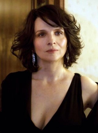 Clouds of Sils Maria: Juliette Binoche in una scena