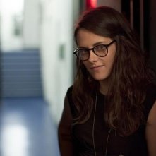 Clouds of Sils Maria: Kristen Stewart in una scena