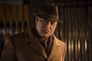 Hannibal: Laurence Fishburne durante una scena dell'episodio Su-zakana