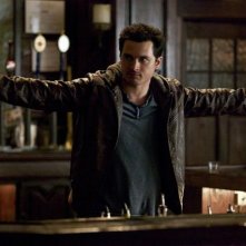 The Vampire Diaries: Michael Malarkey nell'episodio Man on Fire