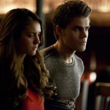 The Vampire Diaries: Paul Wesley e Nina Dobrev nell'episodio Man on Fire