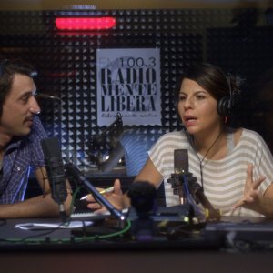 Luca Bizzarri con Geppi Cucciari in Un fidanzato per mia moglie, commedia del 2014
