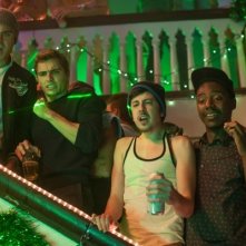 Neighbors: Zac Efron, Dave Franco e Christopher Mintz-Plasse in un locale