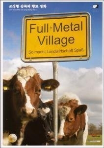 La locandina di Full Metal Village