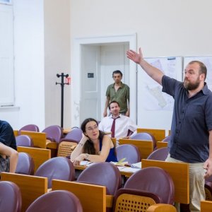 Padre vostro: un'immagine del film