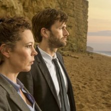 Broadchurch David Tennant Olivia Colman In Una Scena 370742