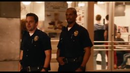 Trailer - Let's Be Cops
