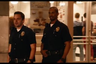 Trailer - Let's Be Cops