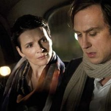 Clouds of Sils Maria: Juliette Binoche in una scena con Lars Eidinger