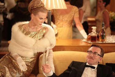 Grace di Monaco: Nicole Kidman e Tim Roth in una scena del film nei panni di Grace Kelly e Ranieri III