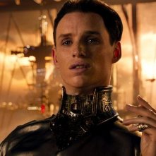 Jupiter Ascending Un Primo Piano Di Eddie Redmayne 371098
