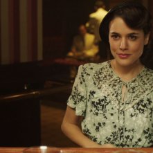 Adriana Ugarte in un momento della prima stagione de Il tempo del coraggio e dell'amore