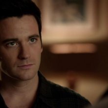 Arrow: Colin Donnell nell'episodio Conti in sospeso, della prima stagione