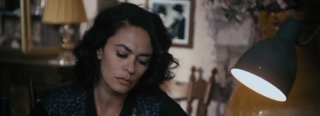 La moglie del sarto: Maria Grazia Cucinotta in una scena