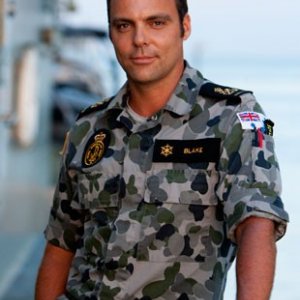 Matthew Holmes è Chris 'Swain' Blake in Sea Patrol
