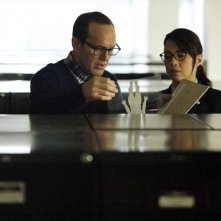 Agents of S.H.I.E.L.D.: Ming-Na Wen e Clark Gregg all'opera in Ragtag