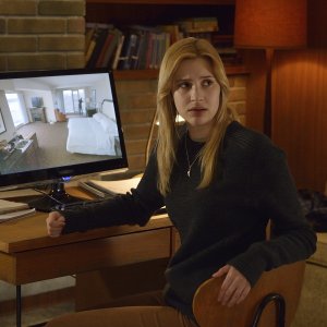 Captives: Alexia Fast in una scena del film