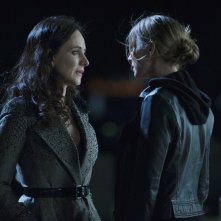 Revenge: Emily VanCamp e Madeleine Stowe nell'episodio Execution