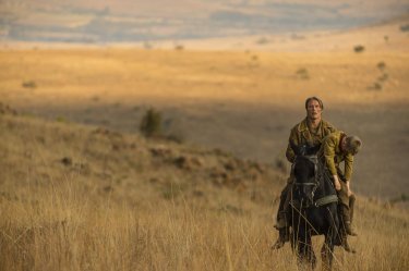 The Salvation: Mads Mikkelsen in una suggestiva scena del film western