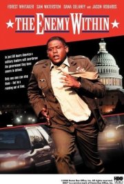 La locandina di Nemico all'interno