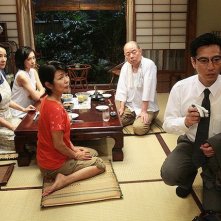 Rokugatsudou no sanshimai: la famiglia al completo riunita a tavola