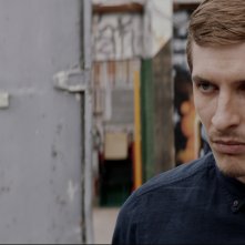 Snow in Paradise: Frederick Schmidt in un momento del film