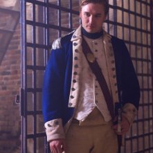 TURN: Seth Numrich in una scena dell'episodio Who By Fire