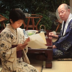 Rokugatsudou no sanshimai: Seishiro Nishida e Yoshie Ichige in una scena del film