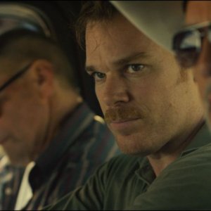 Cold in July: Michael C. Hall insieme a Don Johnson e Sam Shepard in una scena del film