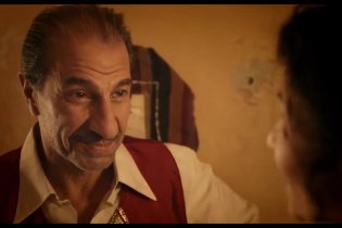 Trailer Italiano - Un insolito naufrago nell'inquieto mare d'Oriente