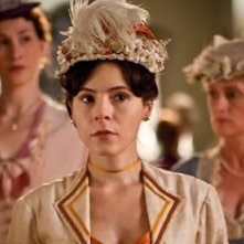 The Paradise: Helen Bradbury in una scena