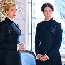 Joanna Vanderham in una scena di The Paradise