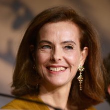 Cannes 2014, la splendida Carole Bouquet alla conferenza stampa della giuria del Festival