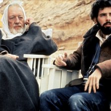 George Lucas e Alec Guinness sul set di Guerre Stellari