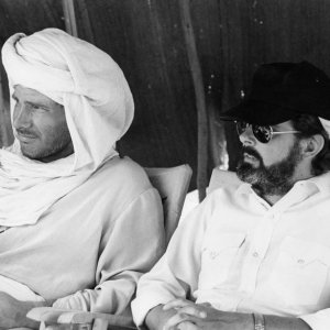 George Lucas e Harrison Ford sul set de I predatori dell'arca perduta