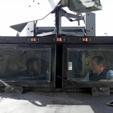 Agents of S.H.I.E.L.D.: Clark Gregg insieme a B.J. Britt nell'episodio Beginning of the End