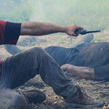 El Ardor: Jorge Sesán in una concitata scena del film