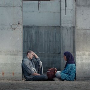 Self Made: Samira Saraya e Doraid Liddawi in una scena