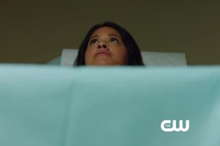 Trailer - Jane the Virgin