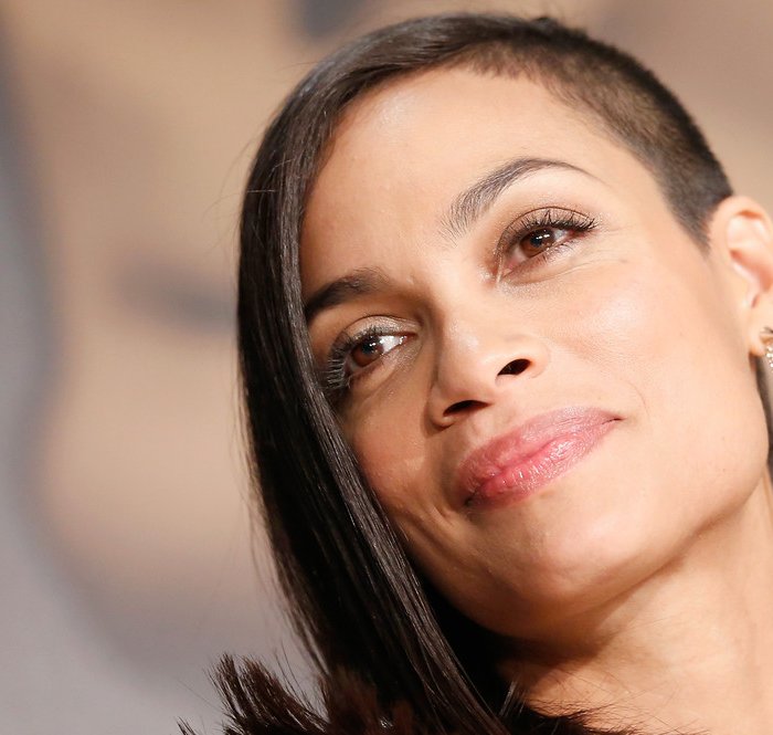 La bella Rosario Dawson al Festival di Cannes 2014 per presentare The Captive