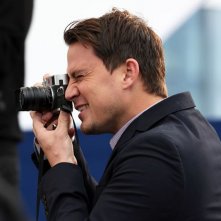 Foxcatcher: Channing Tatum scatta foto ai fan durante il photocall del film a Cannes 2014
