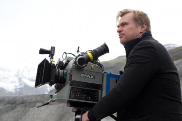 Interstellar: Christopher Nolan sul set al fianco di una cinepresa IMAX