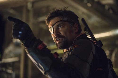 Arrow: Manu Bennett nell'episodio Unthinkable
