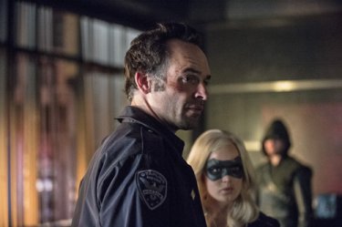 Arrow: Paul Blackthorne nell'episodio Unthinkable