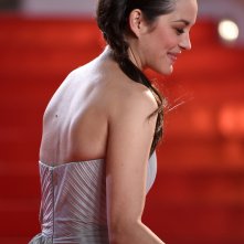 Marion Cotillard, ospite sul red carpet di Cannes 2014 per L'homme que l'on amait trop