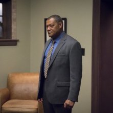 Hannibal: Laurence Fishburne in una scena di Mizumono