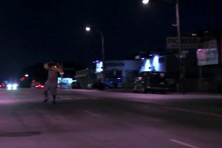 Trailer Italiano - The Dark Side of the Sun