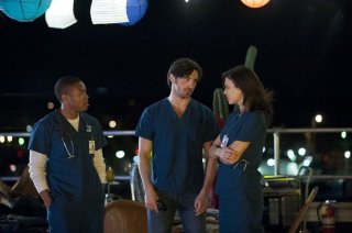 The Night Shift: Robert Bailey Jr., Eoin Macken, Jeananne Goossen, nel primo episodio della serie