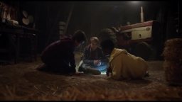 Trailer 3 - Earth to Echo