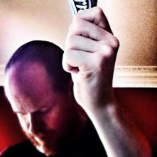 Joss Whedon alza un Cornetto a sostegno del collega Edgar Wright (2014)